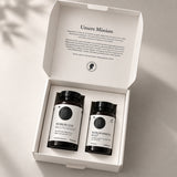 Geöffnete Medicom-Box von Nobilin First mit zwei Produktdosen in Einlegern. Elegant, sicher und ordentlich präsentiert.